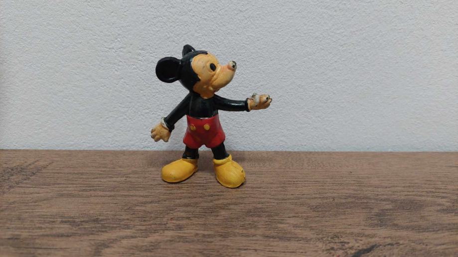 WALT DISNEY FIGURICA BISERKA ZAGREB