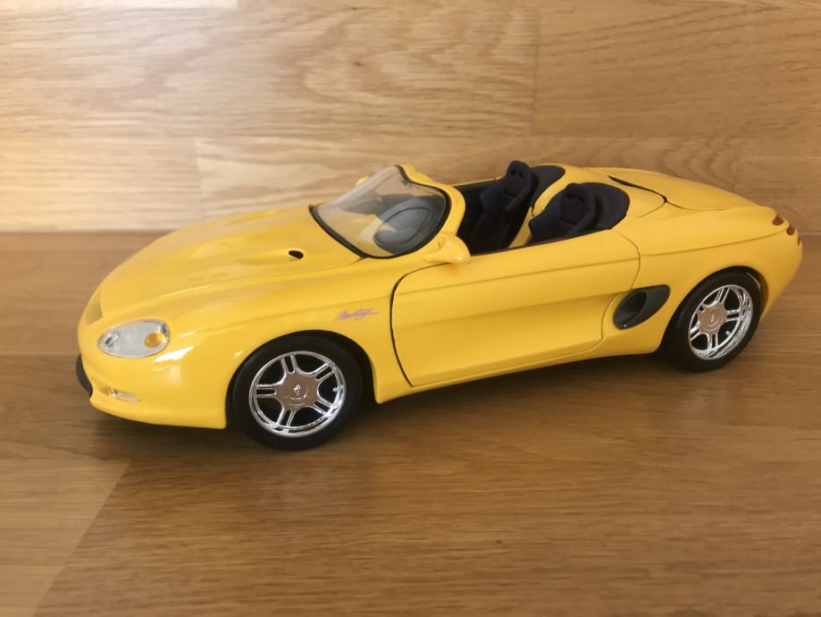 Ford Mustang Mach III (1992) 1:18