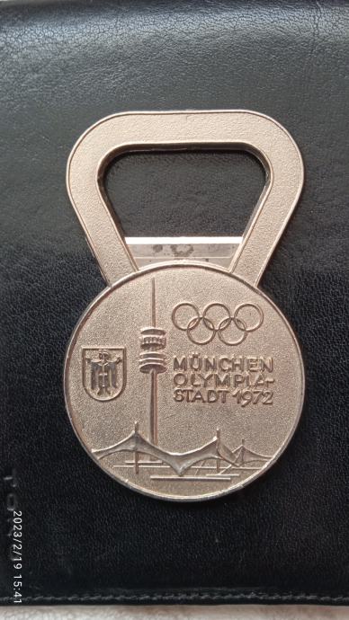 OLIMPIJSKE IGRE MUNCHEN 1972 ODPIRAČ ZA STEKLENICE