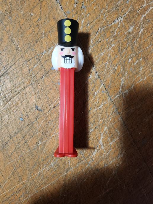 PEZ FIGURICA