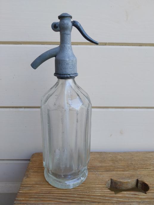 Steklenica za sifon iz leta 1921
