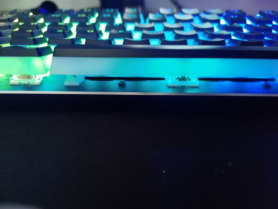 Mechanical gaming keyboard KB851L