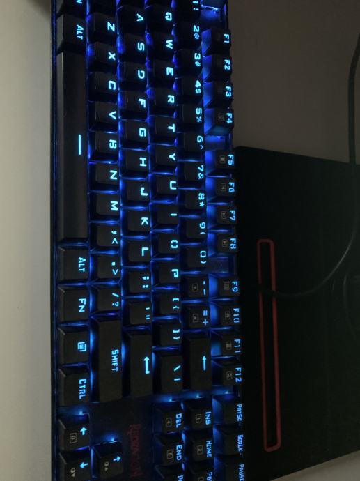 Redragon K551 Mitra RGB gaming tipkovnica z mehanskimi stikali