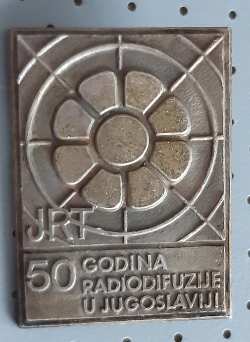 Značka JRT Jugoslovanska Radiotelevizija 50 let večja na zaponko