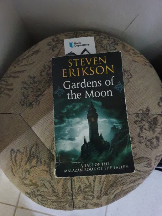 steven erikson gardens of the moon review