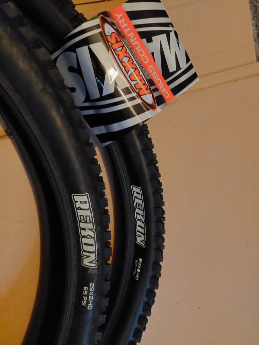 maxxis rekon 29 2.8